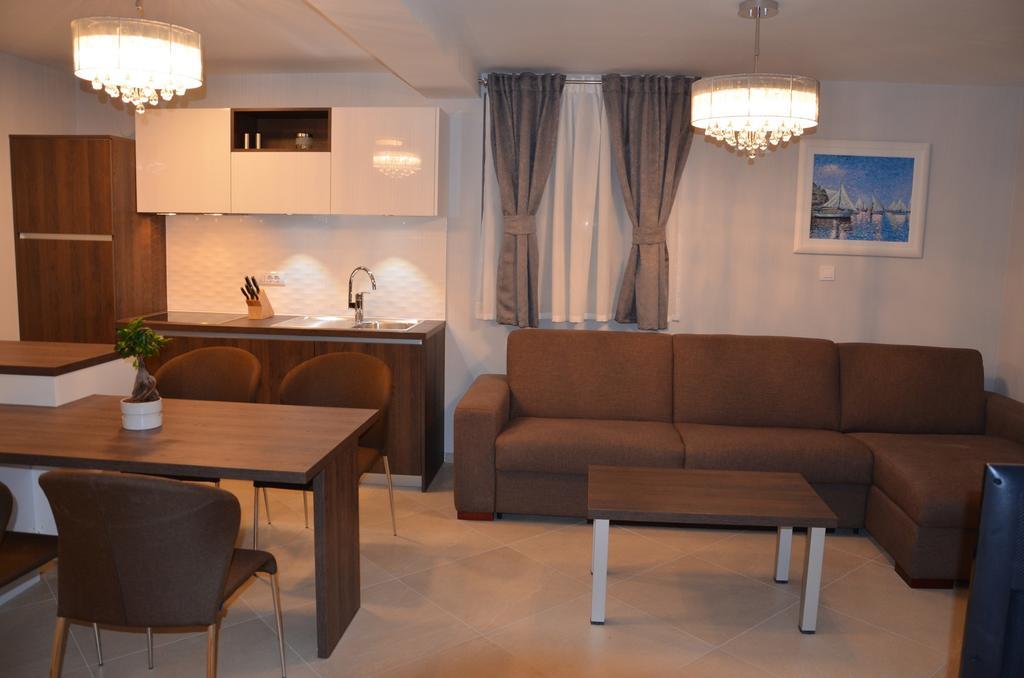 Apartments Mango 巴斯卡 外观 照片
