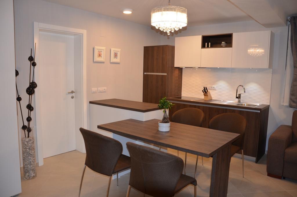 Apartments Mango 巴斯卡 外观 照片