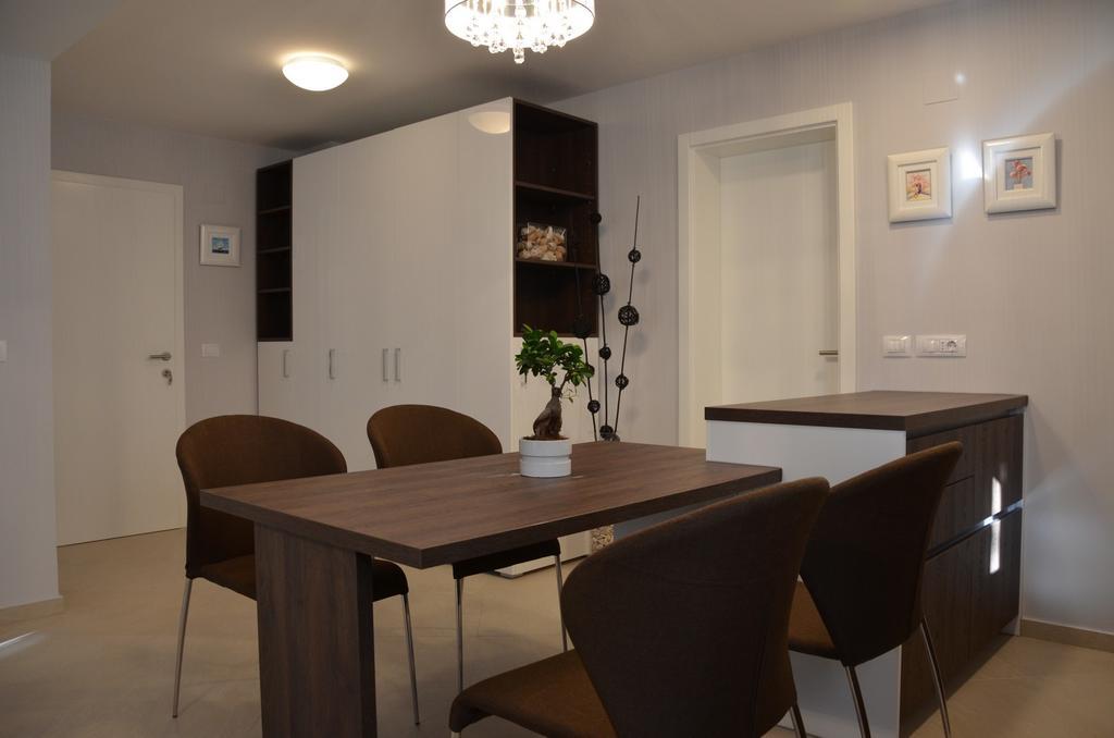 Apartments Mango 巴斯卡 外观 照片